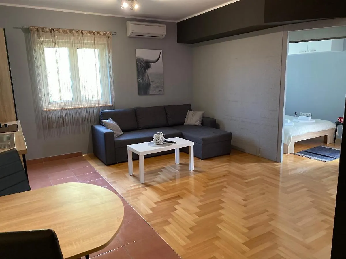 Apartment Loren Funtana