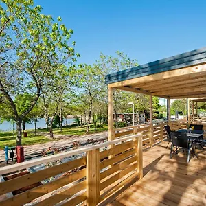 Eurocamp Mobile Homes At Puntica Park za odmor